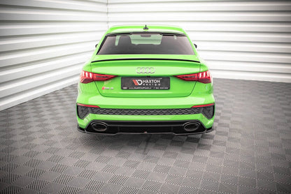 Audi RS3 8Y Vorfacelift Limousine Hecknsatz Maxton Design 