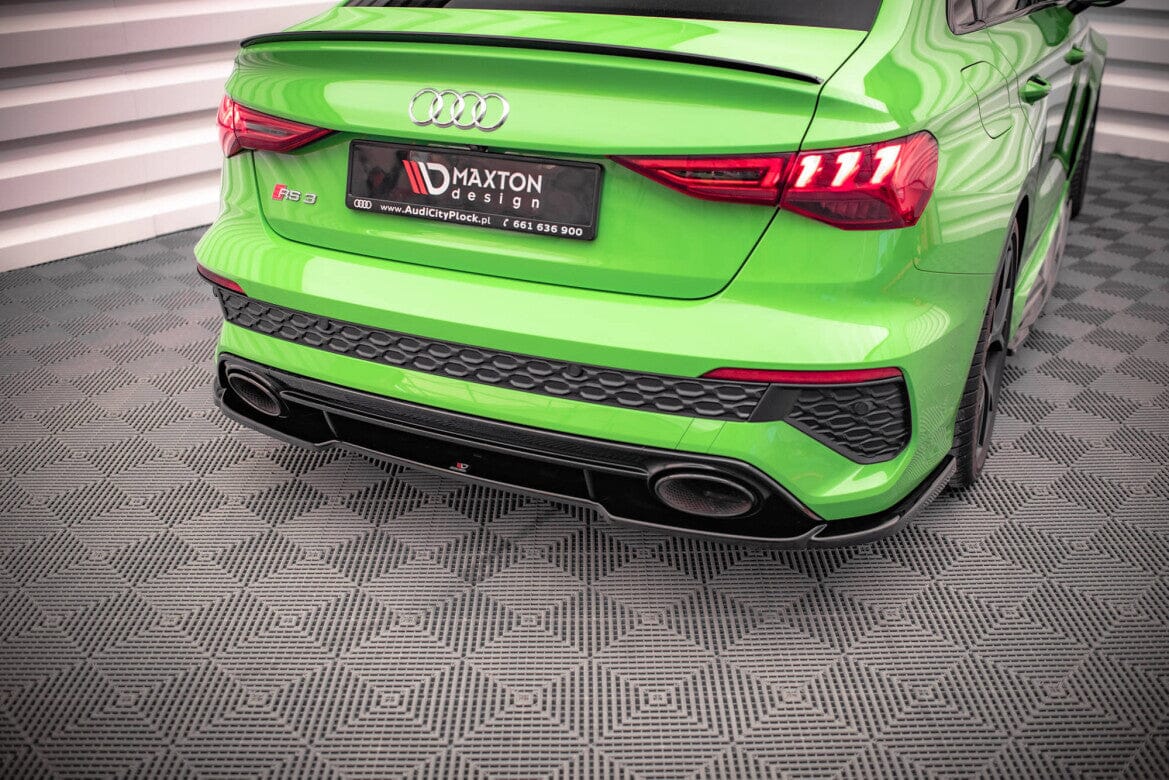 Audi RS3 8Y Vorfacelift Limousine Hecknsatz Maxton Design 