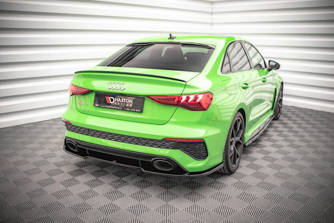 Audi RS3 8Y Vorfacelift Limousine Hecknsatz Maxton Design 