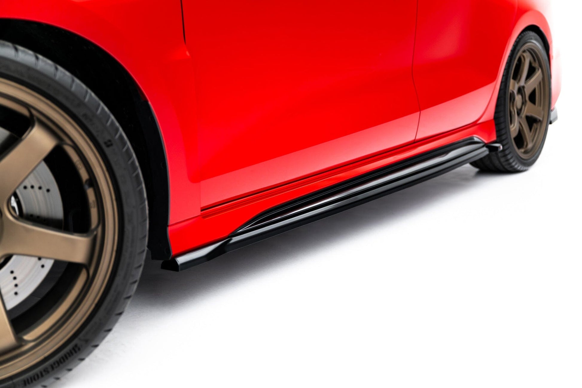 Audi RS3 8Y Vor/Facelift Limousine Seitenschweller V.1 Maxton Design 