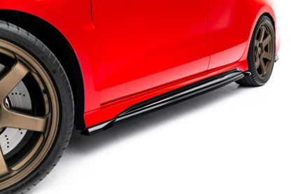 Audi RS3 8Y Vor/Facelift Limousine Seitenschweller V.1 Maxton Design 