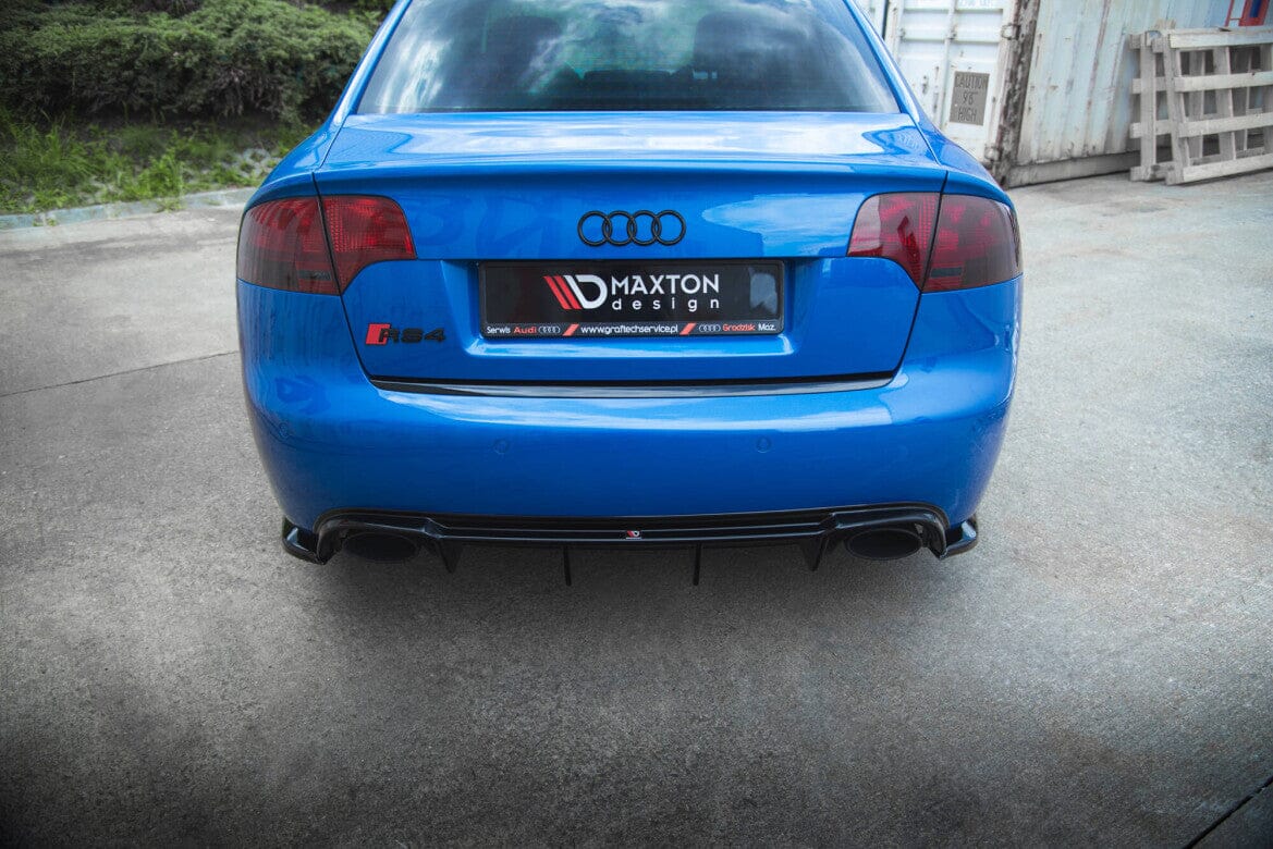 Audi RS4 B7 Heck Diffusor Maxton Design 