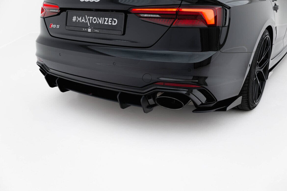 Audi RS5 F5 Street Pro Heckschürze Maxton Design 