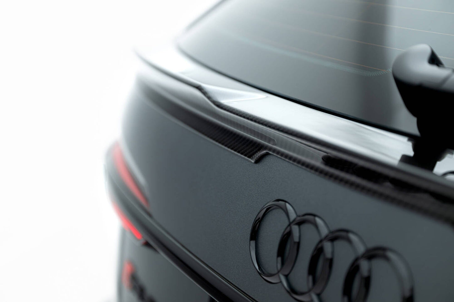 Audi RS6 C8 Prepreg Carbon Fiber Heckspoiler Kofferraum Lippe Maxton Design 