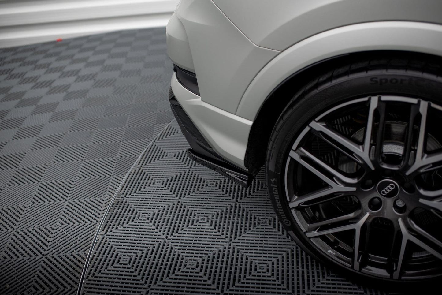 Audi RSQ3 F3 - Heck Flaps Maxton Design 