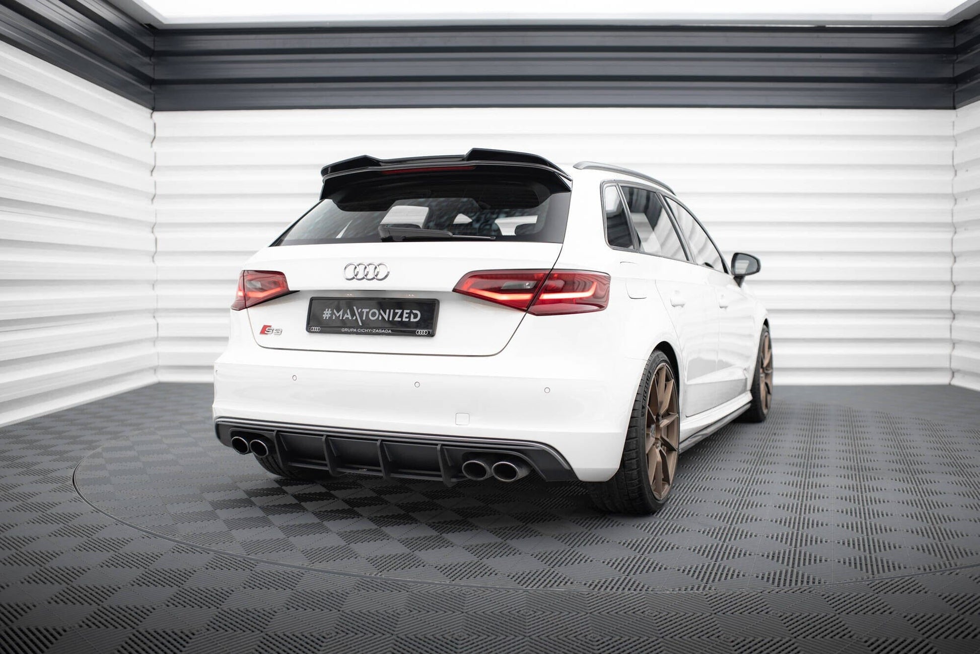 Audi S3 8V Sportback Vorfacelift Street Pro Heckschürze Maxton Design 