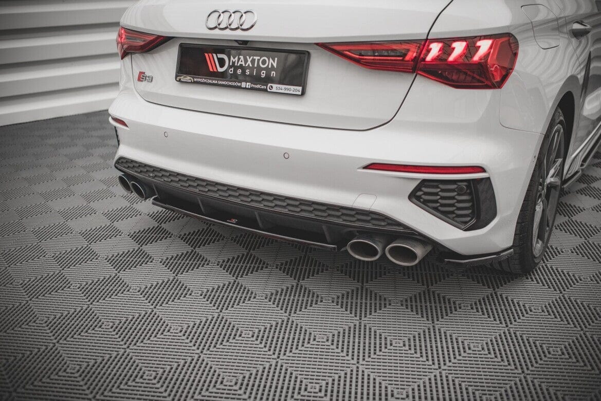 Audi S3 8Y Facelift Limousine Heckansatz Maxton Design 