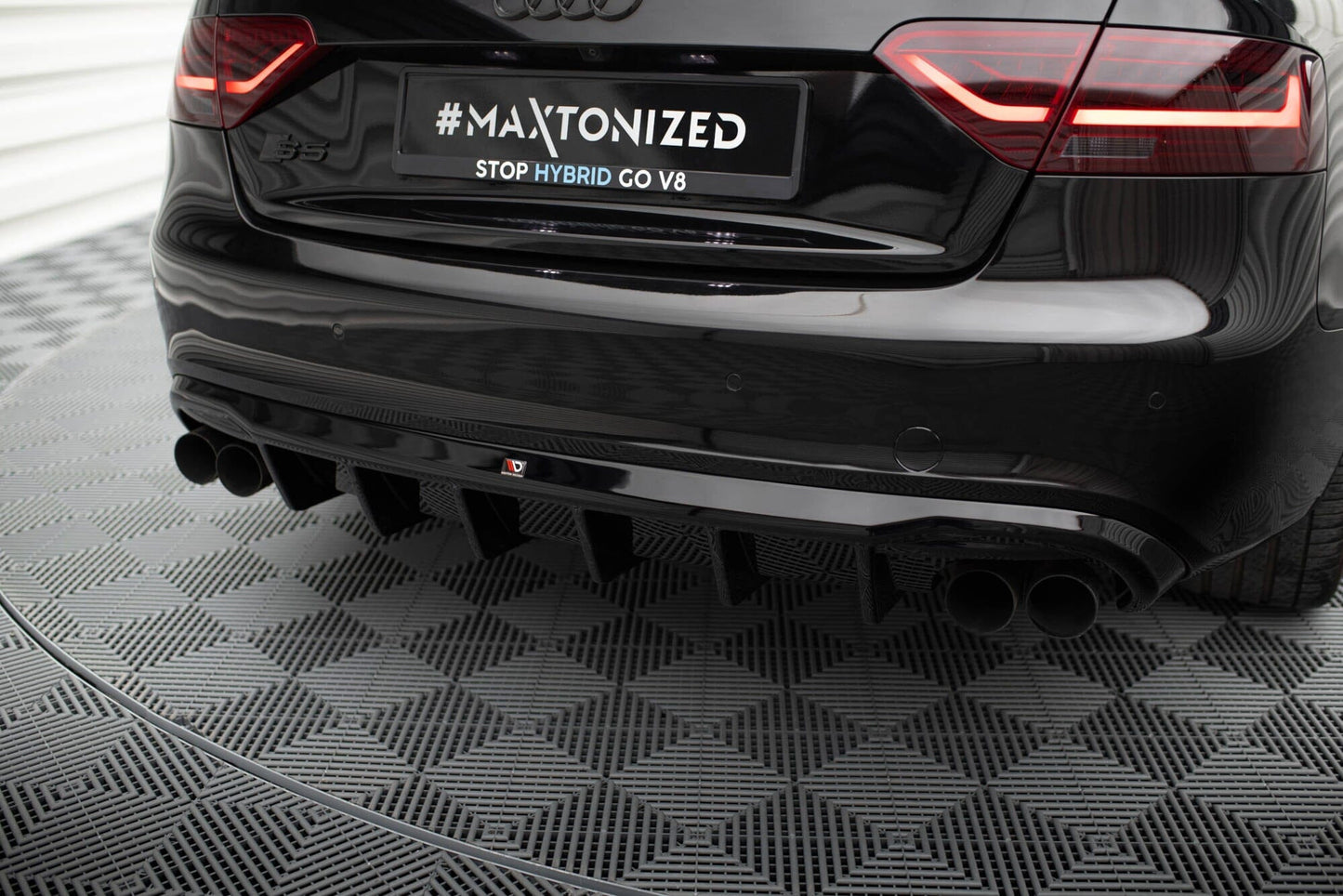 Audi S5 8T Cabrio Heck Diffusor Maxton Design 