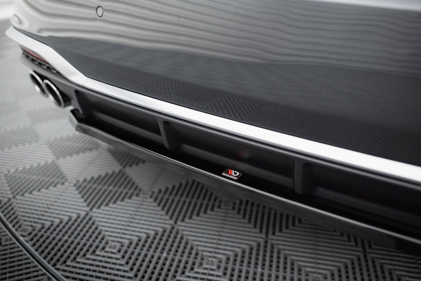 Audi S5 F5 Facelift Heck Ansatz Maxton Design 