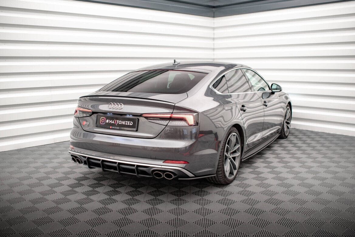 Audi S5 F5 Street Pro Heckschürze Maxton Design 