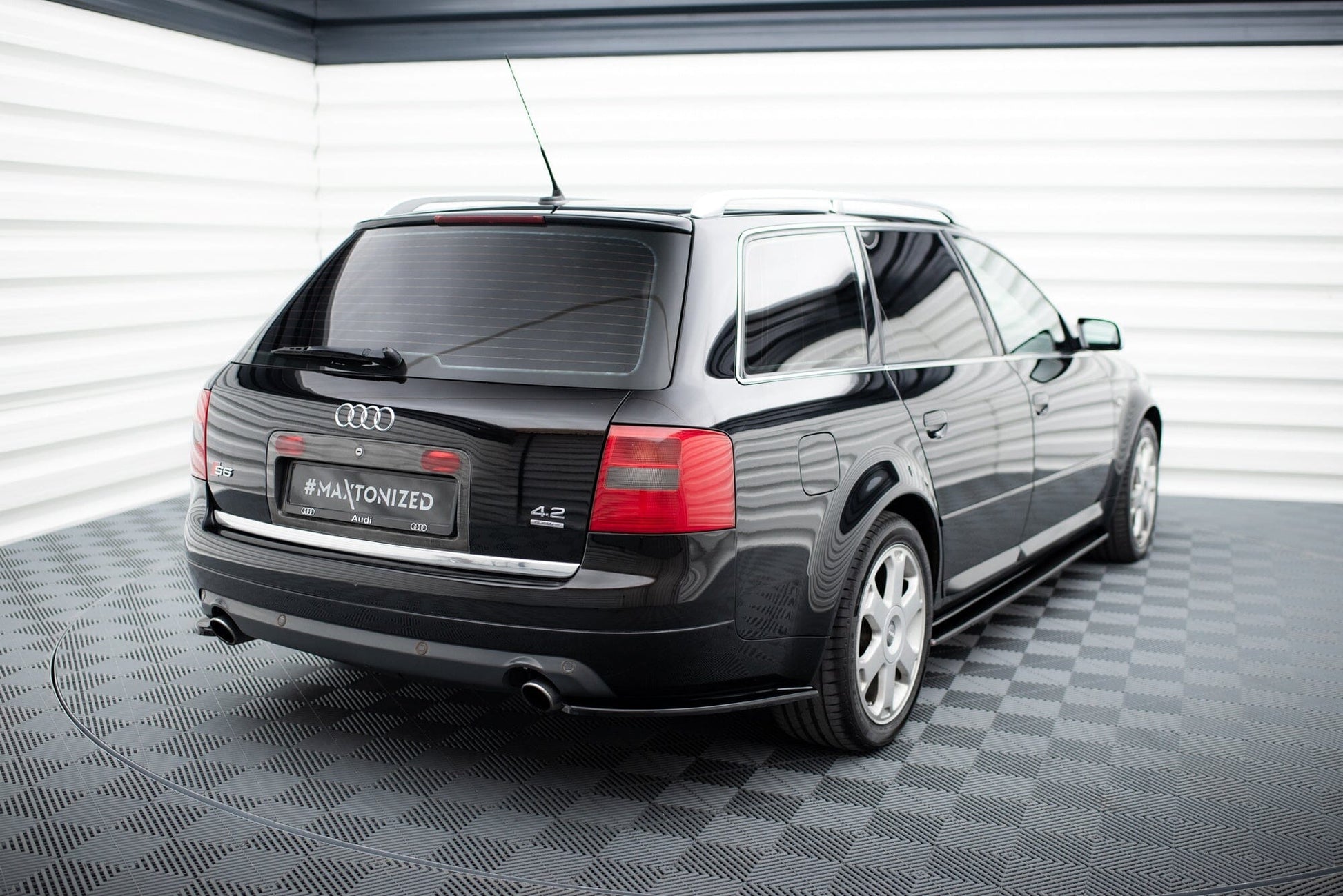 Audi S6 Heck Flaps Maxton Design 