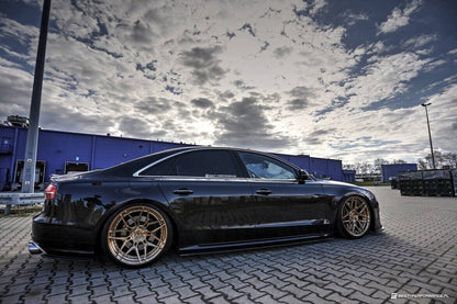 Audi S8 Facelift Seitenschweller Maxton Design 