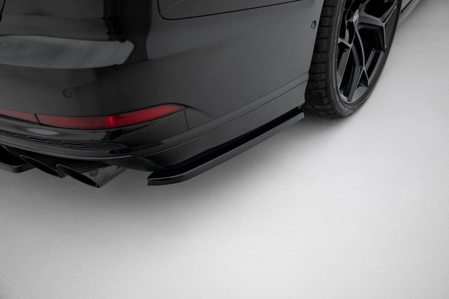 Audi S8 Heck Flaps Maxton Design 