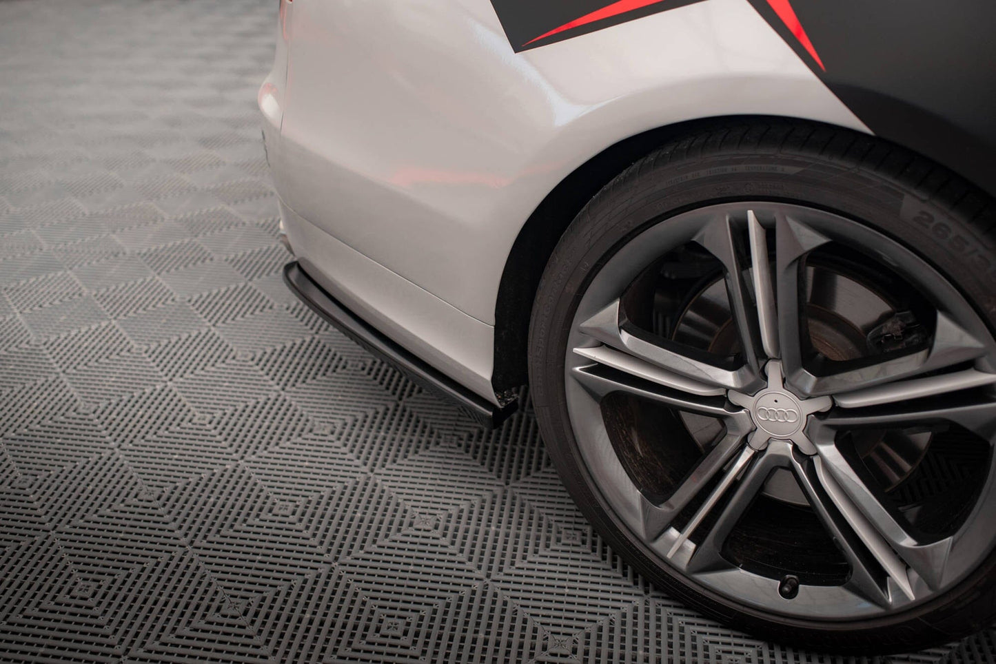 Audi S8 Heck Flaps Maxton Design 