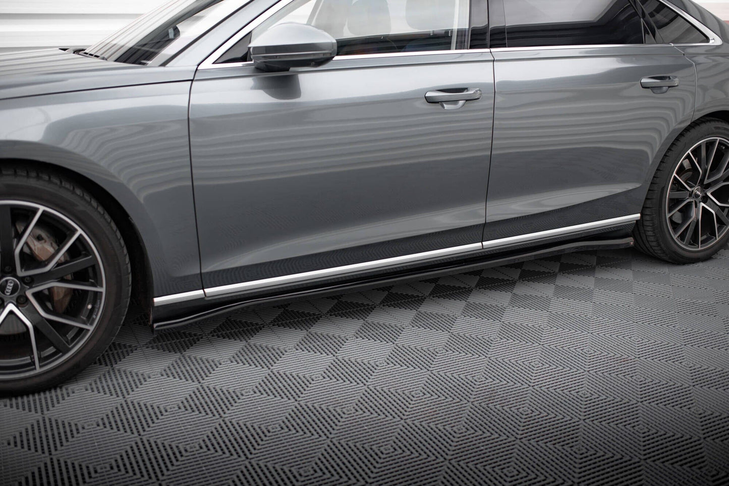 Audi S8 Seitenschweller Maxton Design 