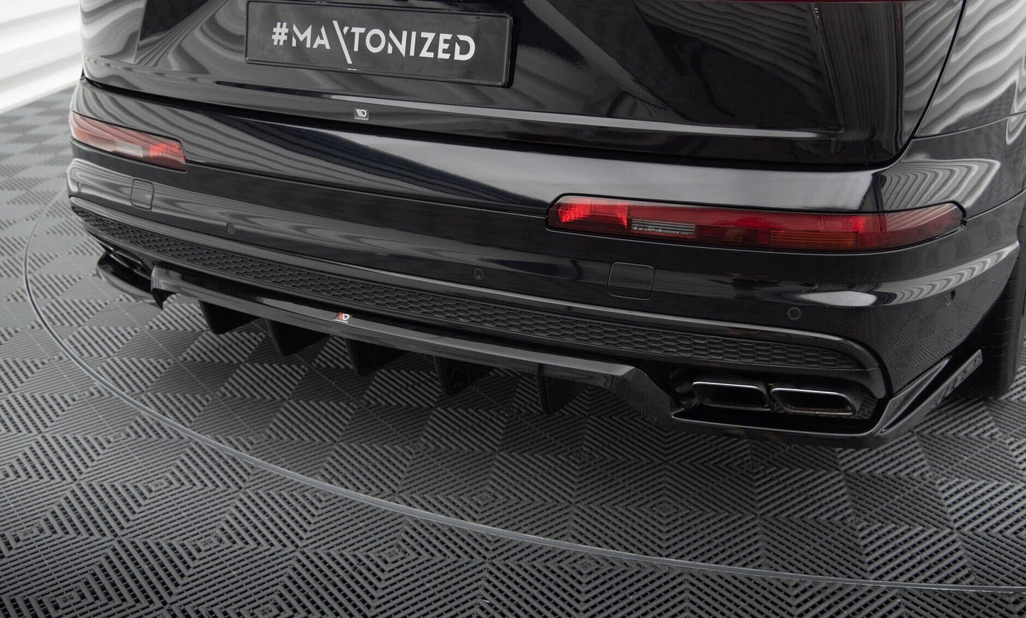 Audi SQ7 4M - Heck Ansatz Maxton Design 