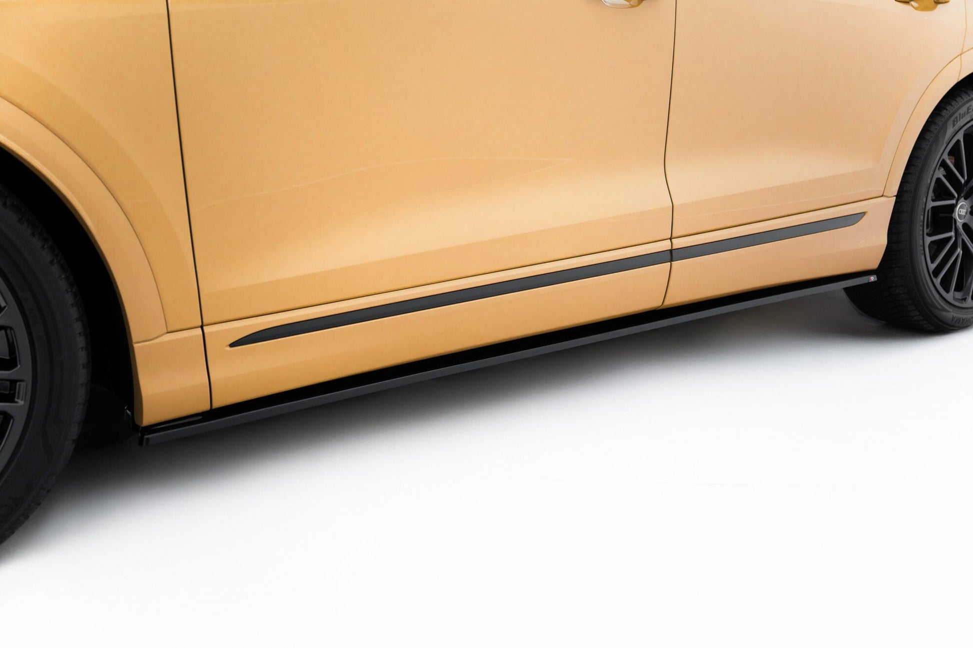 Audi SQ8 4M Facelift - Seitenschweller V.1 Maxton Design 