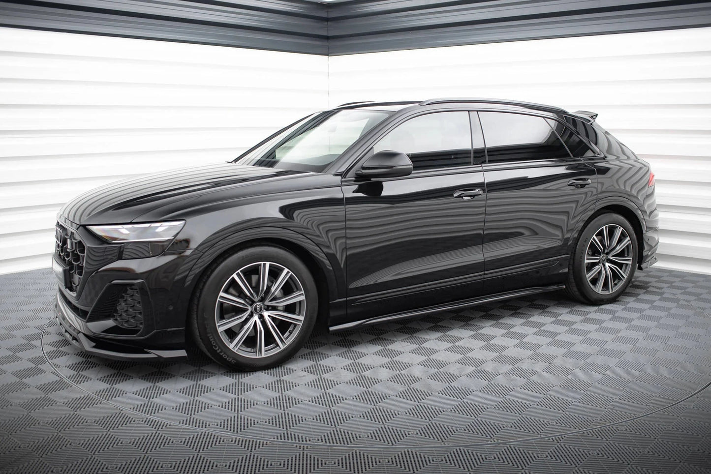 Audi SQ8 4M - Seitenschweller V.2 Maxton Design 