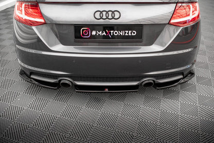 Audi TT 8S S-Line - Heck Ansatz Maxton Design 