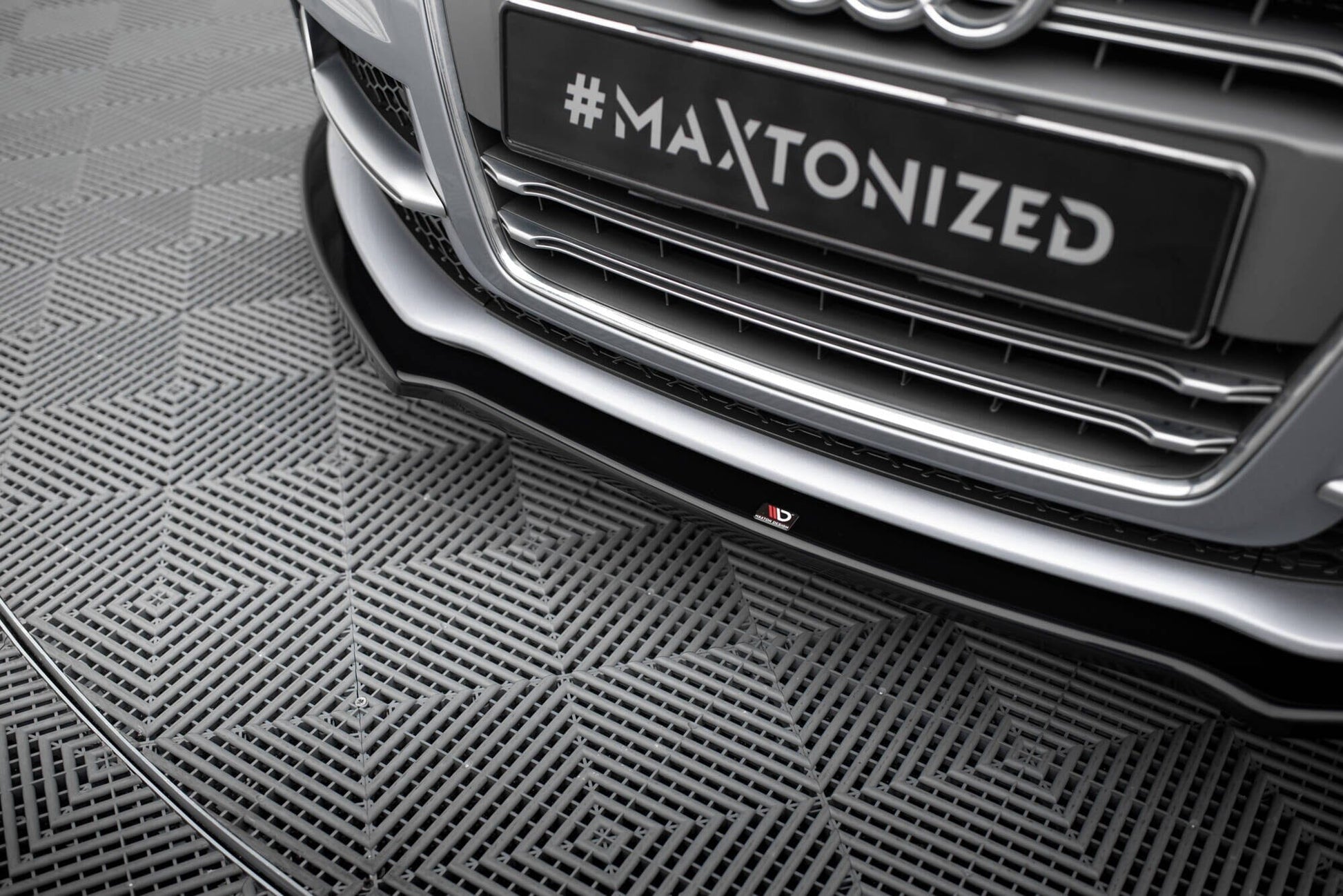 Audi TTS 8J Frontspoiler - Frontlippe V.1 Maxton Design 