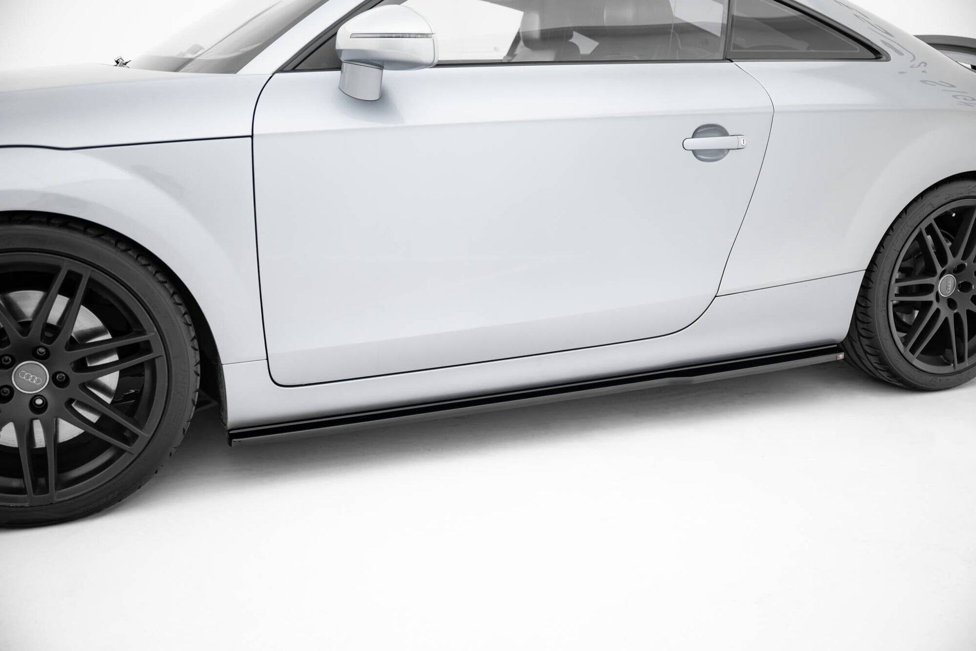 Audi TTS 8J Seitenschweller V.1 Maxton Design 