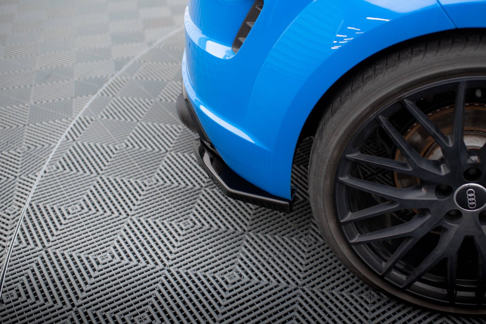 Audi TTS 8S Facelift - Heck Flaps Maxton Design 