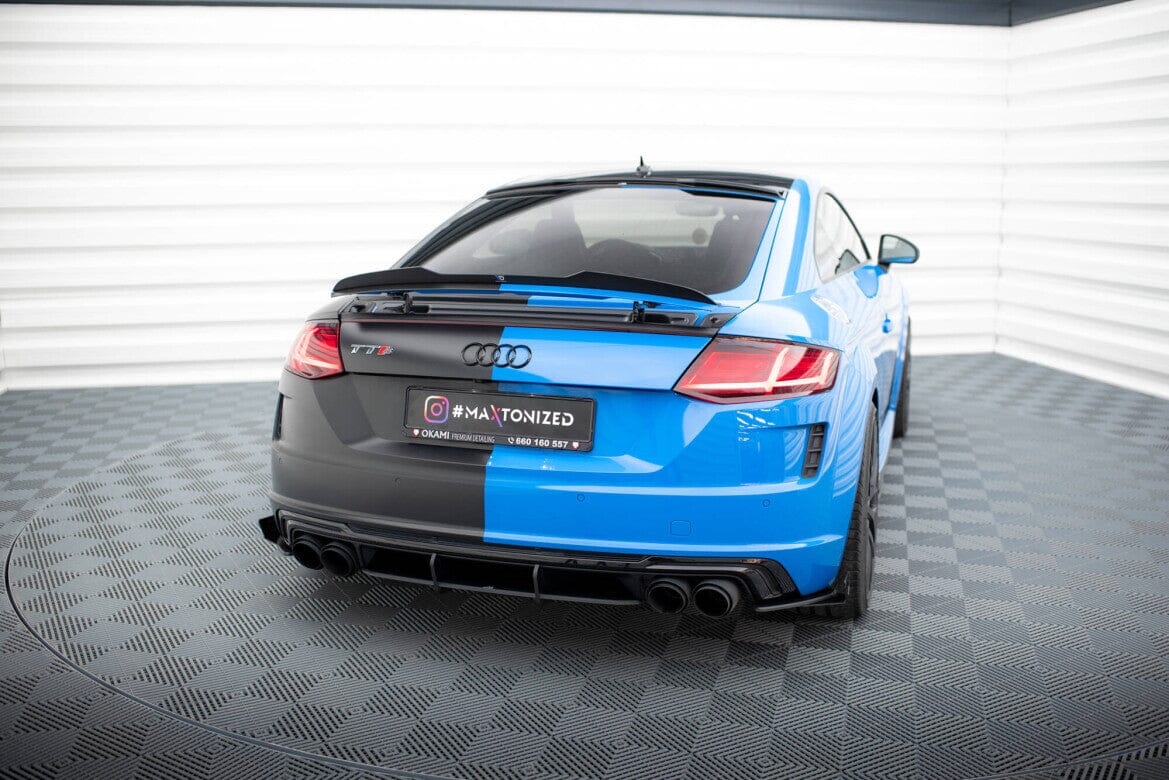 Audi TTS 8S Facelift Street Pro Heckschürze Maxton Design 