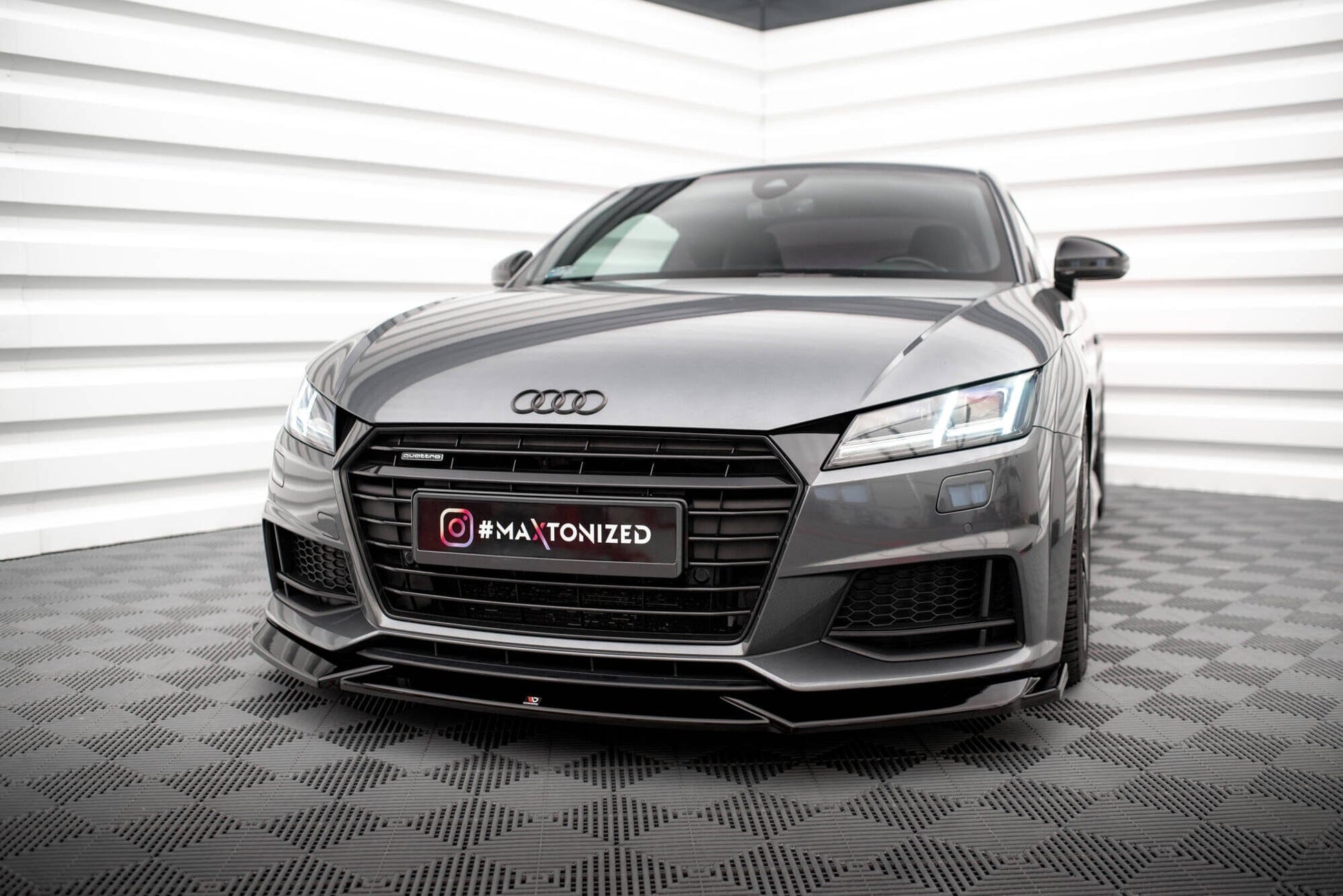 Audi TTS 8S Frontspoiler - Frontlippe V.1 Maxton Design 