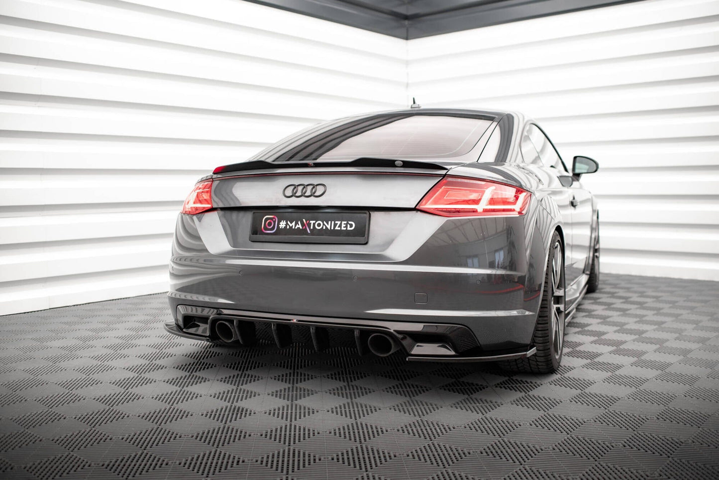 Audi TTS 8S - Heck Spoiler Maxton Design 