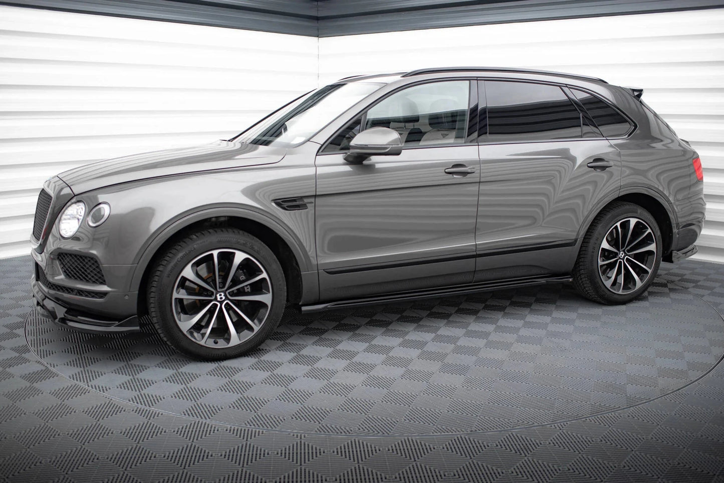 Bentley Bentayga - Seitenschweller Maxton Design 