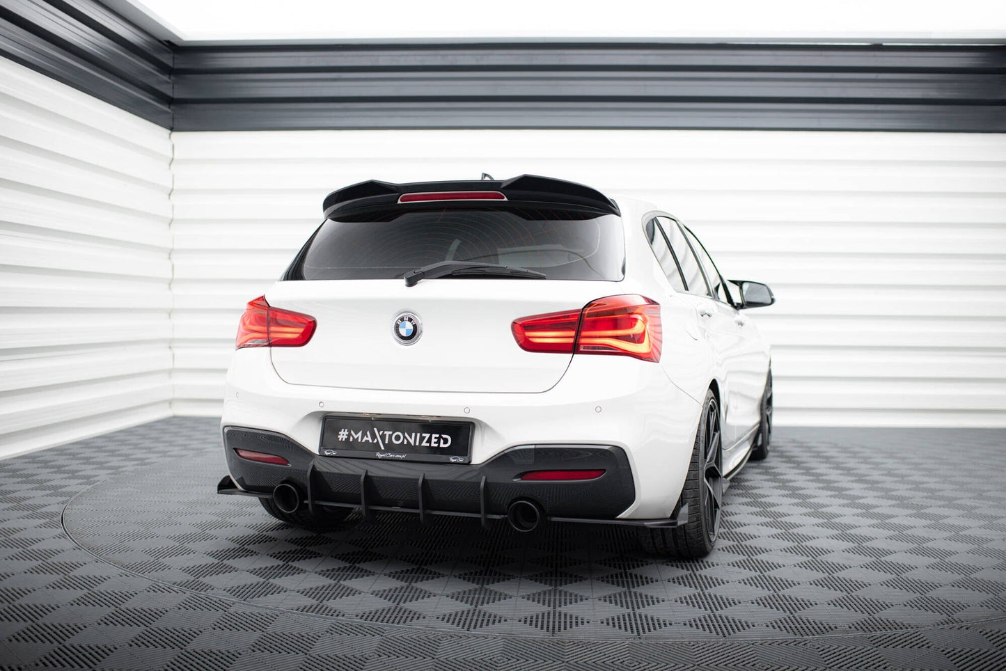 BMW 1er F20 - 3D Heck Spoiler Maxton Design 