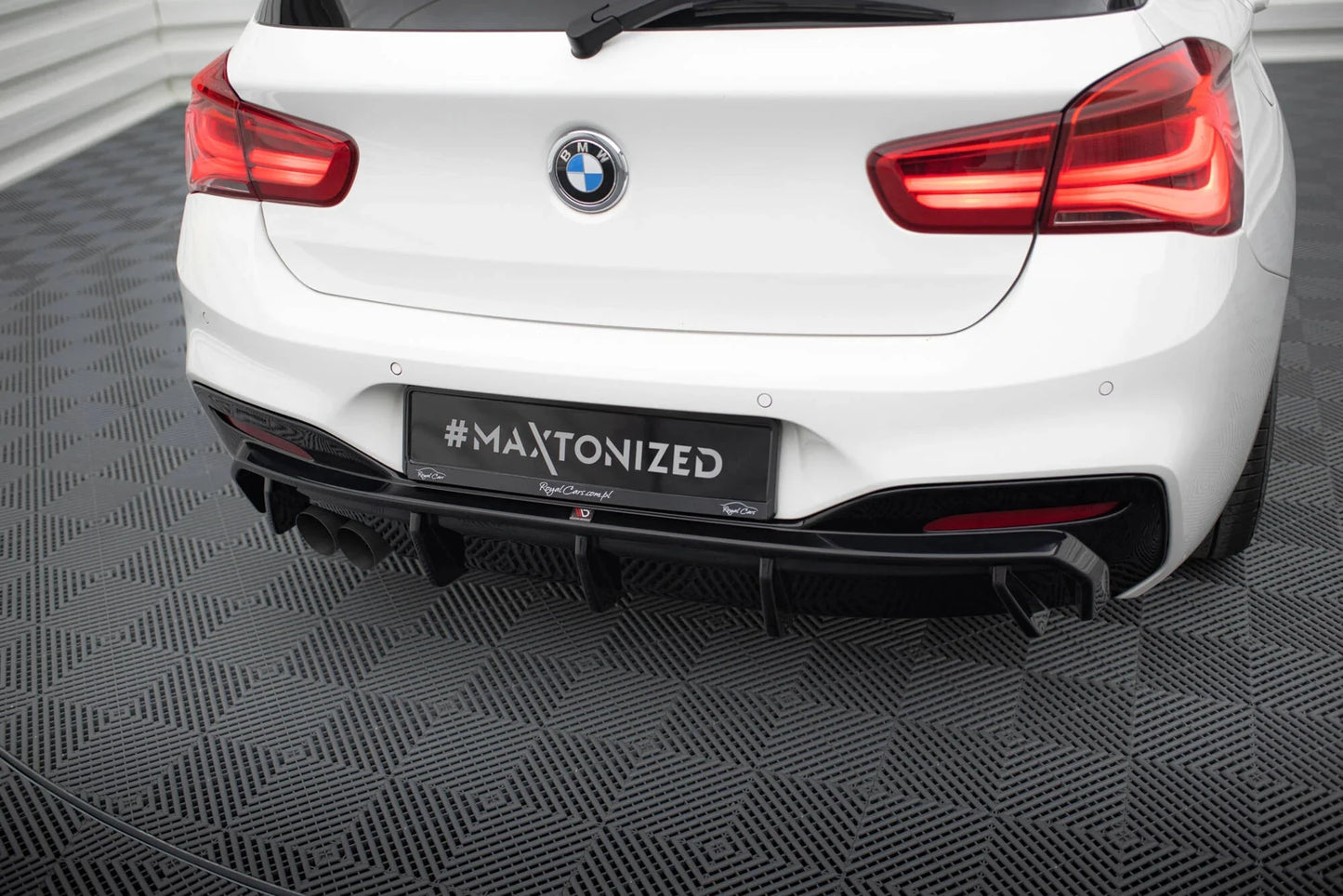 BMW 1er F20 - Heck Diffusor V.3 OO- Maxton Design 