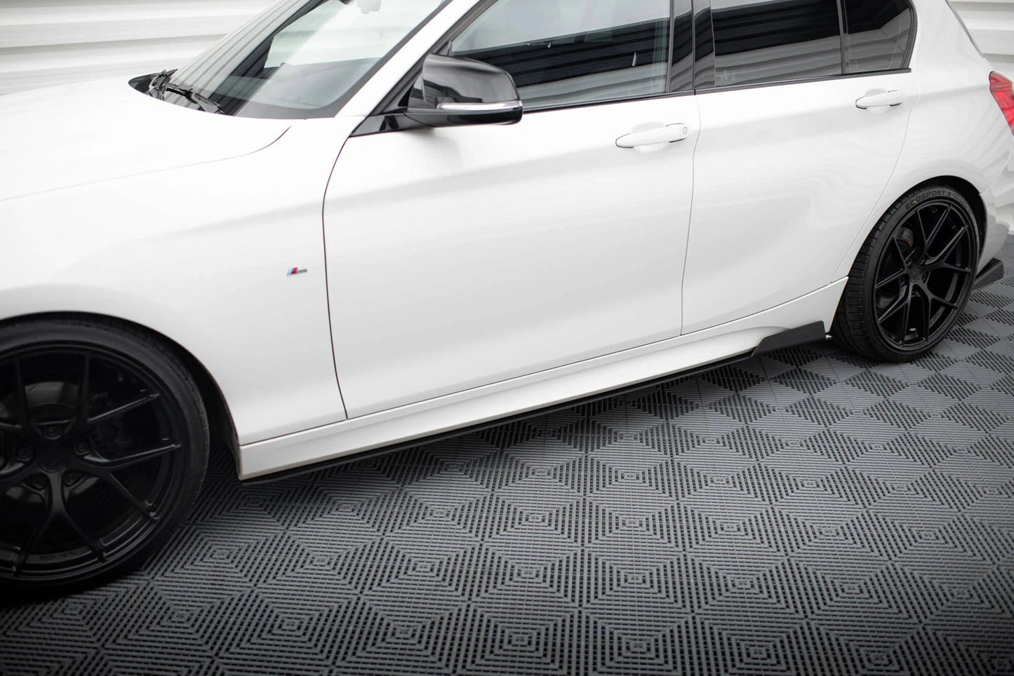 BMW 1er F21 M-Paket - Seitenschweller Maxton Design 