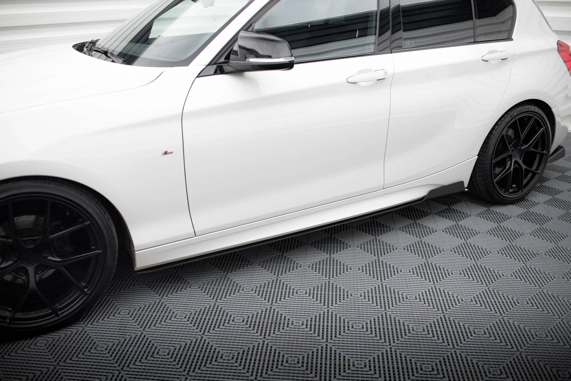 BMW 1er F21 M-Paket - Seitenschweller Maxton Design 