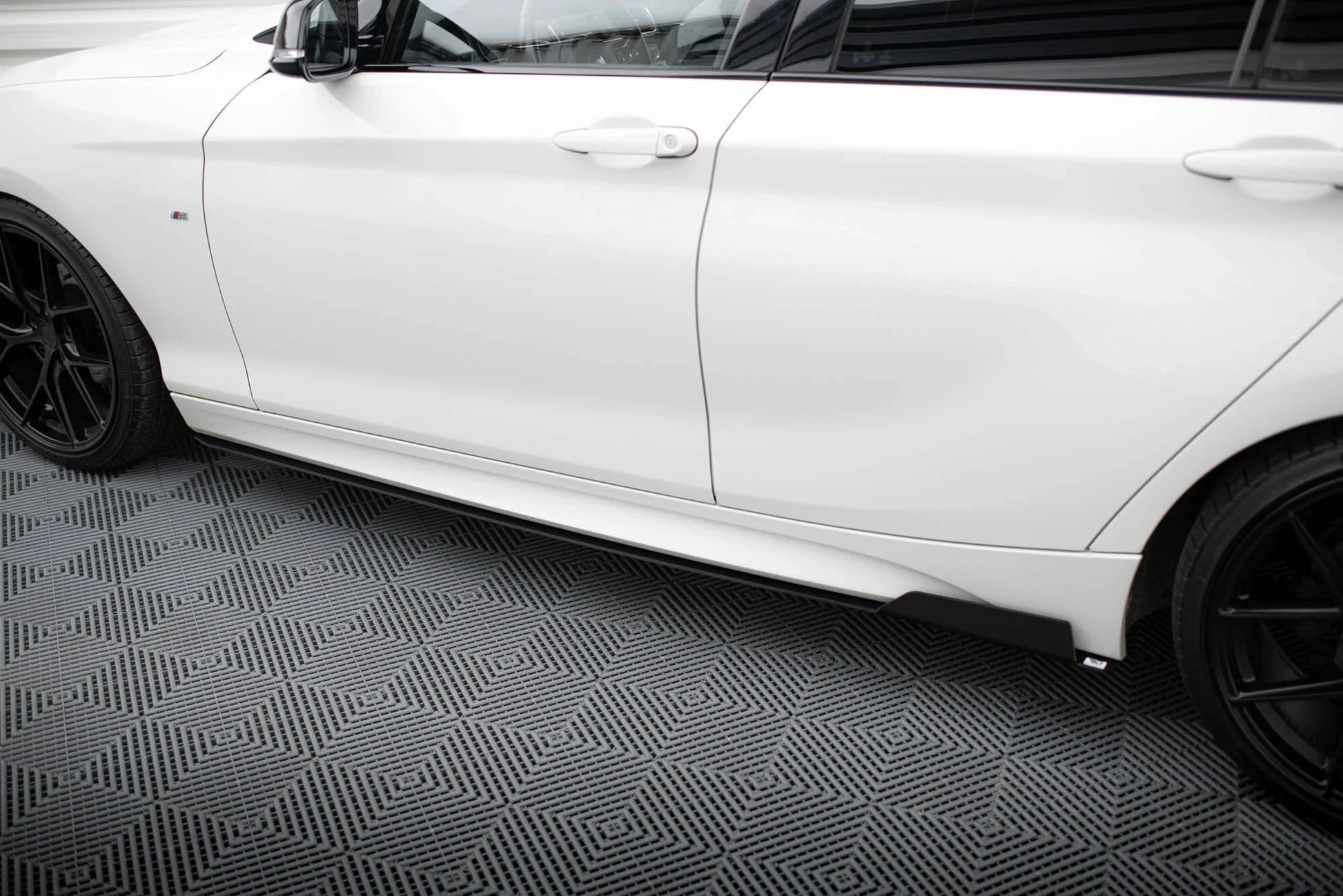 BMW 1er F21 M-Paket - Seitenschweller Maxton Design 