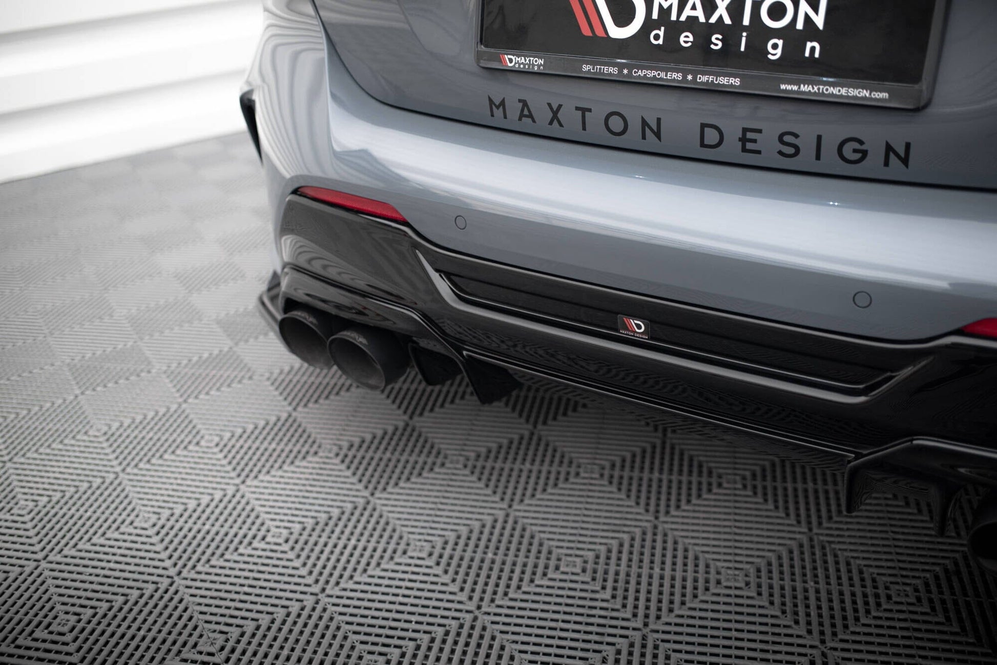 BMW 1er F40 M-Paket - Heck Diffusor V.2 Maxton Design 