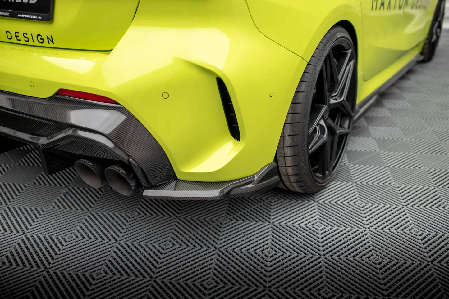 BMW 1er F40 M-Paket - Prepreg Carbon Fiber Heck Flaps Maxton Design 