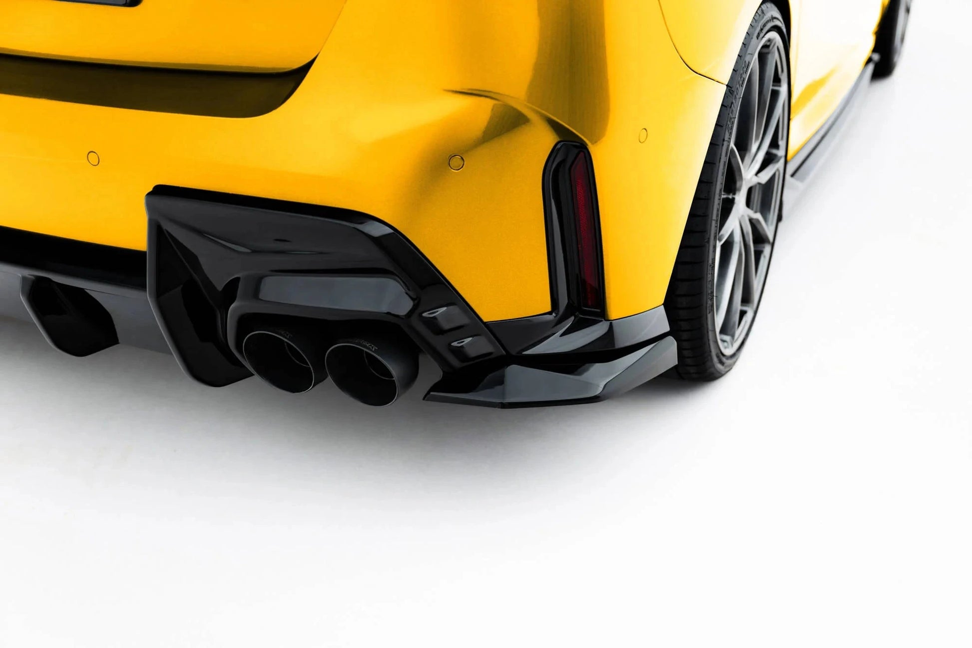 BMW 1er F70 M-Paket - Heck Flaps V.2 Maxton Design 