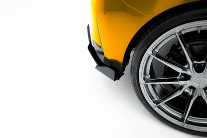 BMW 1er F70 - Street Pro Heckschürze + Flaps Maxton Design 