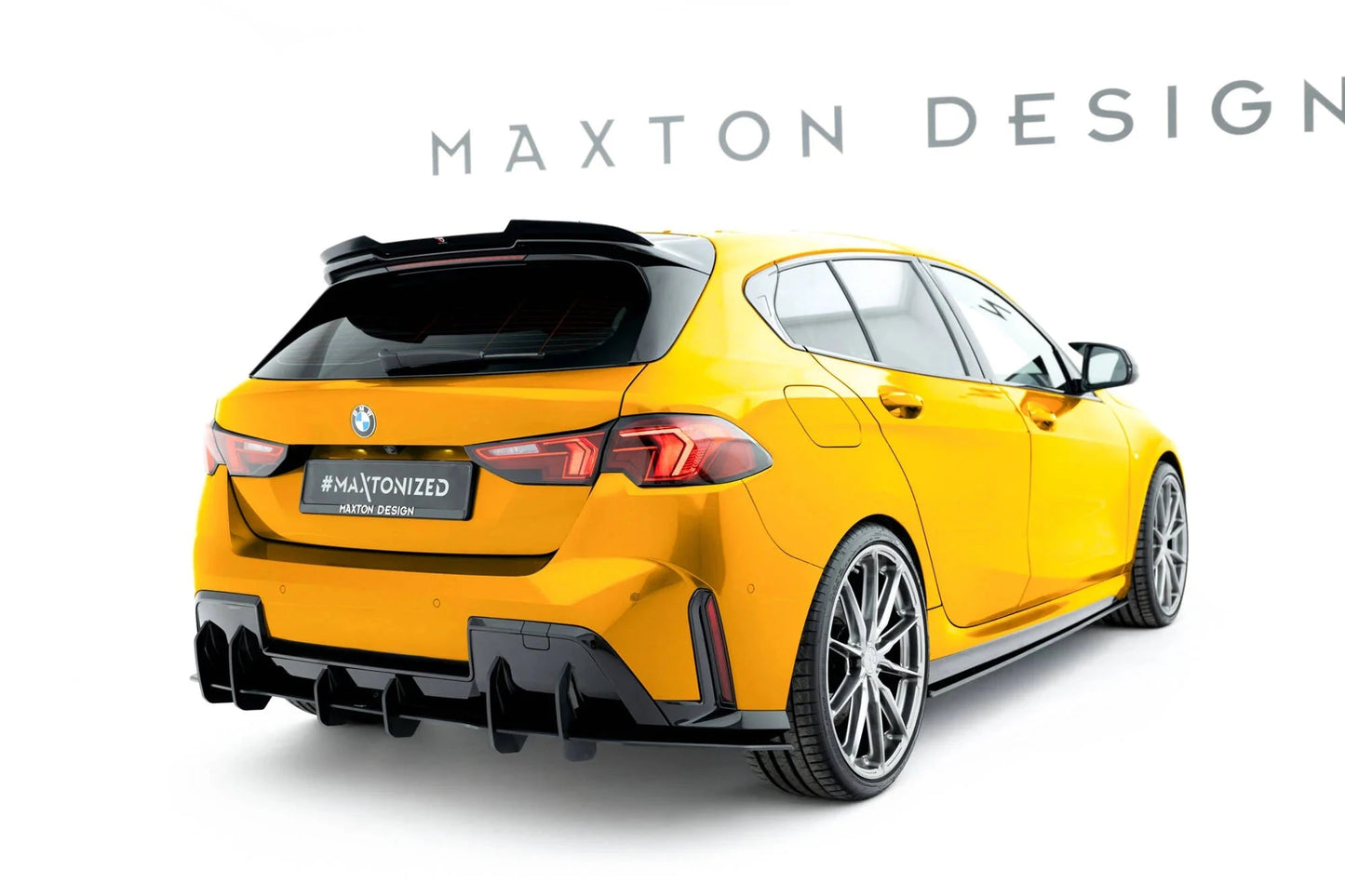 BMW 1er F70 - Street Pro Heckschürze Maxton Design 