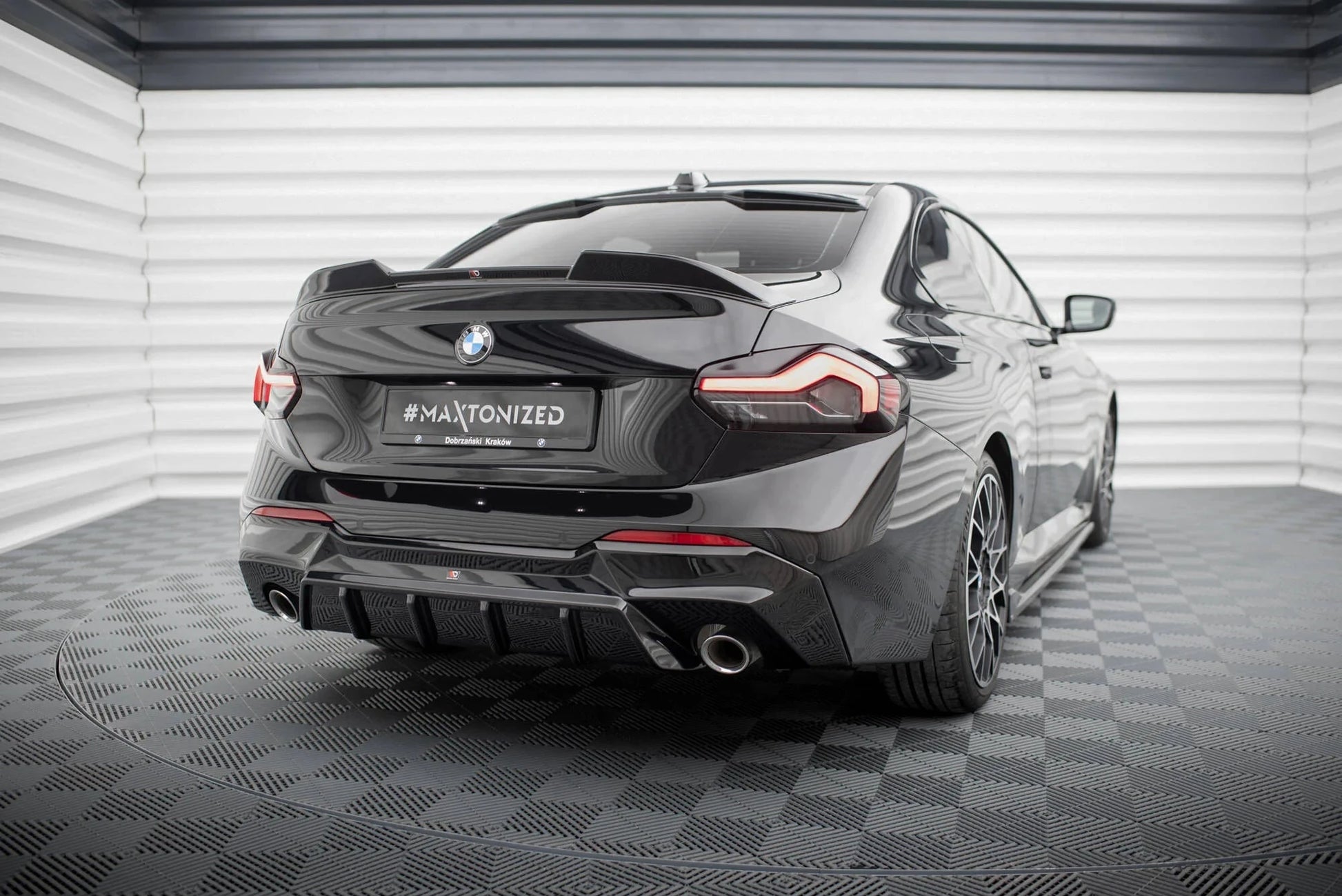BMW 2er G42 Coupe - Heck Diffusor Maxton Design 