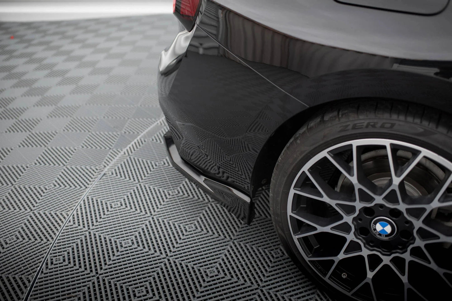 BMW 2er G42 Coupe - Heck Flaps V.2 Maxton Design 