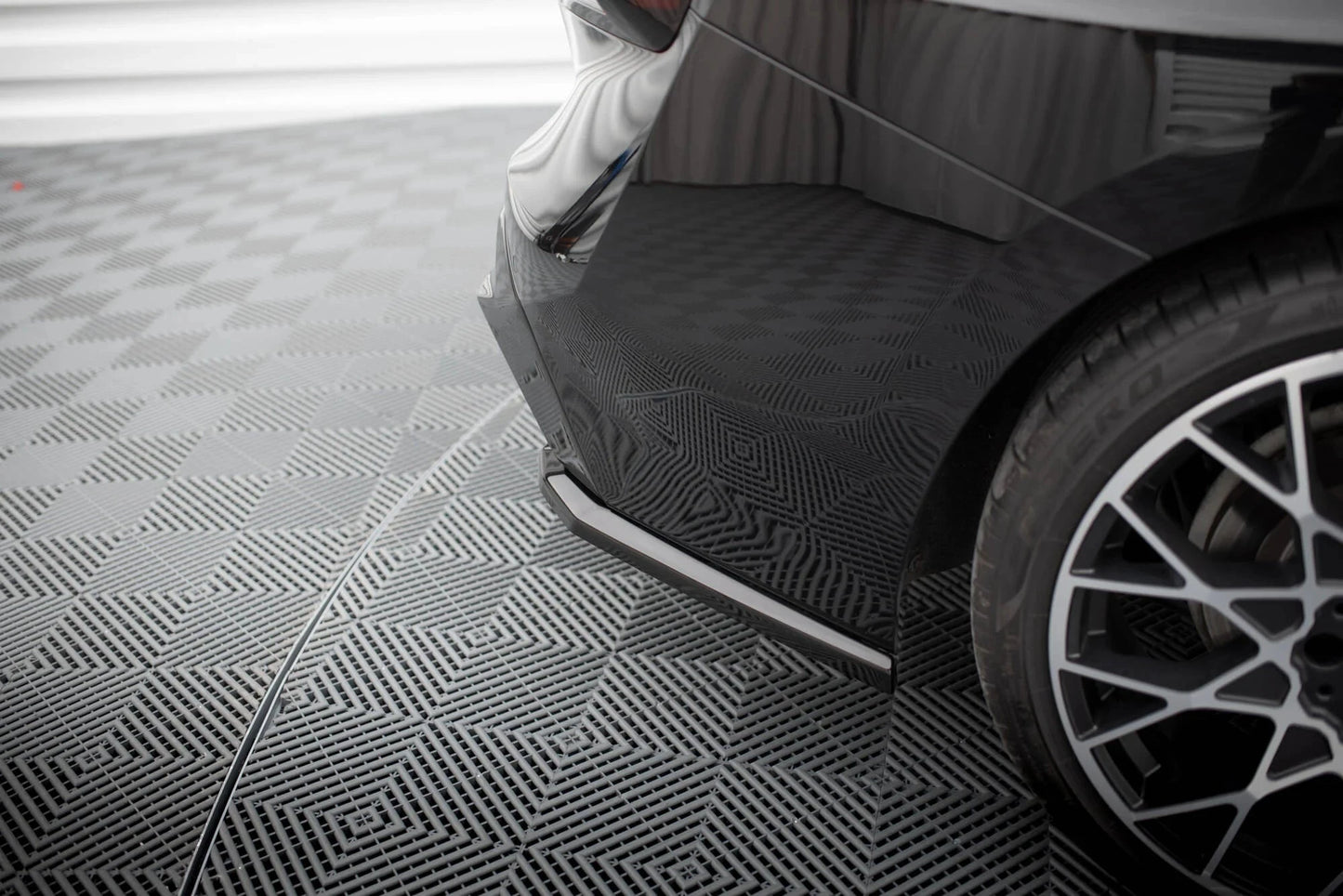 BMW 2er G42 Coupe - Heck Flaps V.3 Maxton Design 