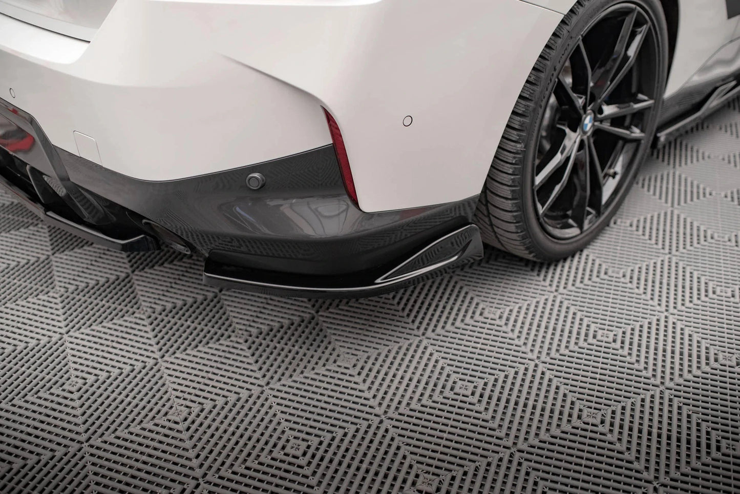 BMW 2er G42 Coupe M-Paket - Heck Flaps V.1 Maxton Design 