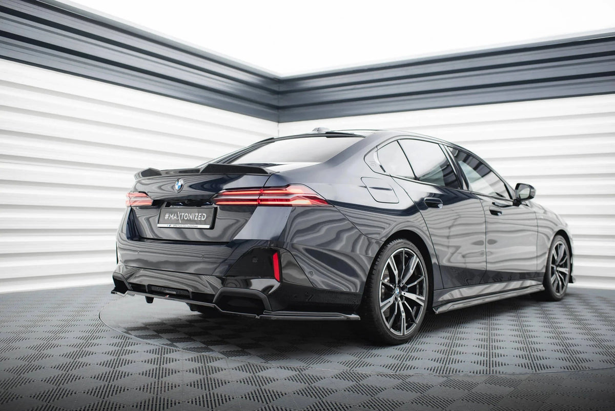 BMW 5er Facelift G61 M-Paket - Heck Ansatz V.1 Maxton Design 