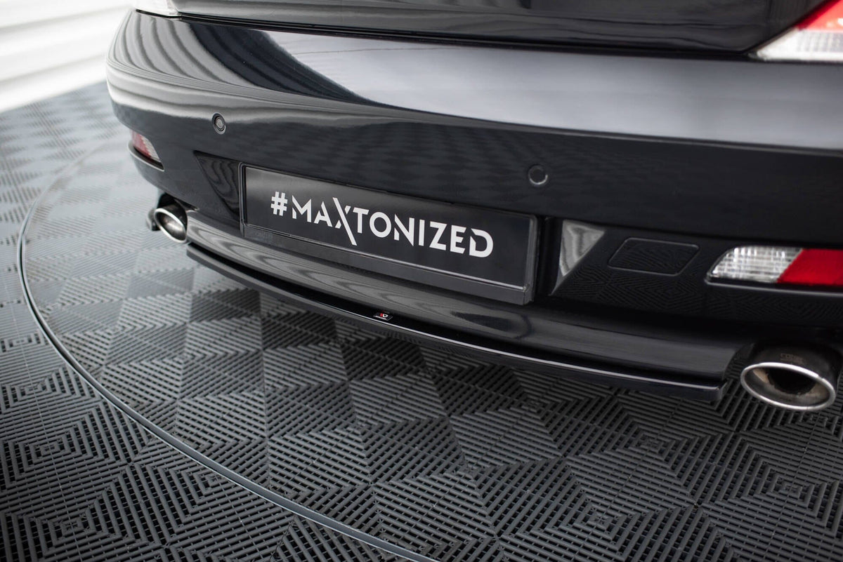 BMW 6er E63 - Heck Ansatz Maxton Design 