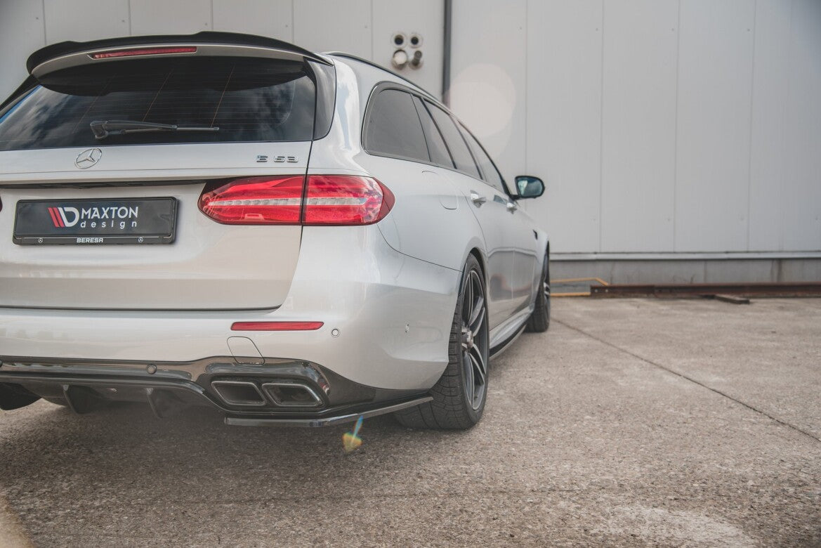 Mercedes E63 AMG - Heck Flaps