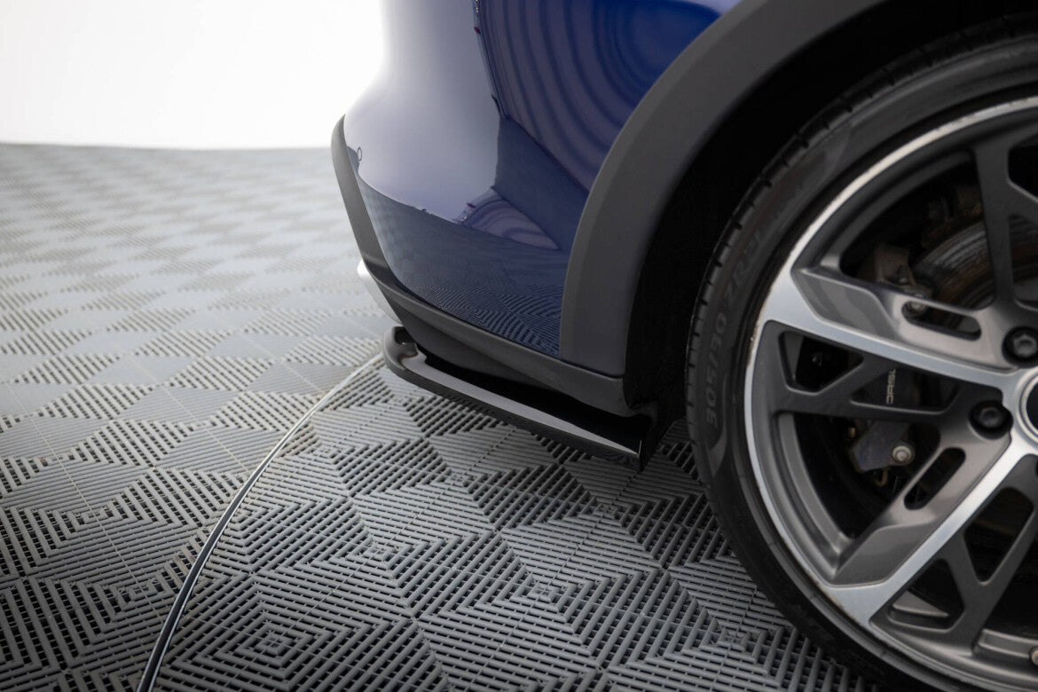 Porsche Taycan Cross Turismo 4S - Heck Flaps