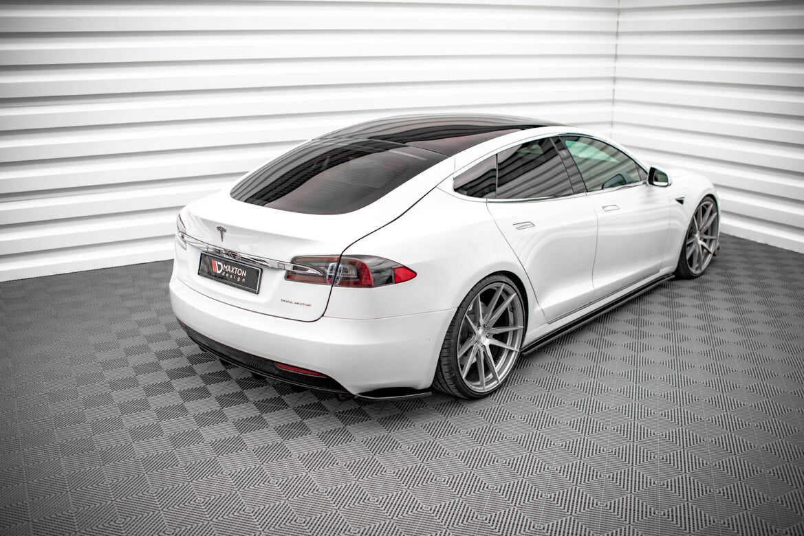 Tesla Model S Facelift - Heck Flaps
