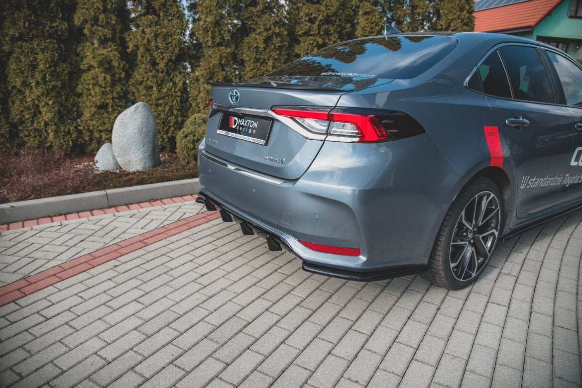Toyota Corolla - Heck Flaps